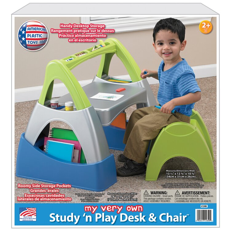 Toy desk and chair new arrivals